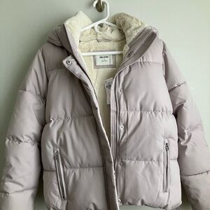 Hollister Sherpa-Lined Jacket in Cream with Light Mauve Trim